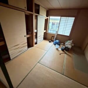 三原市で一軒家の一室を片付け、残置物処分