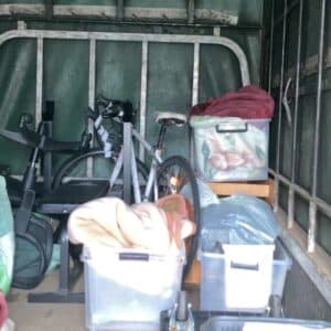 大分市で衣類や自転車など回収